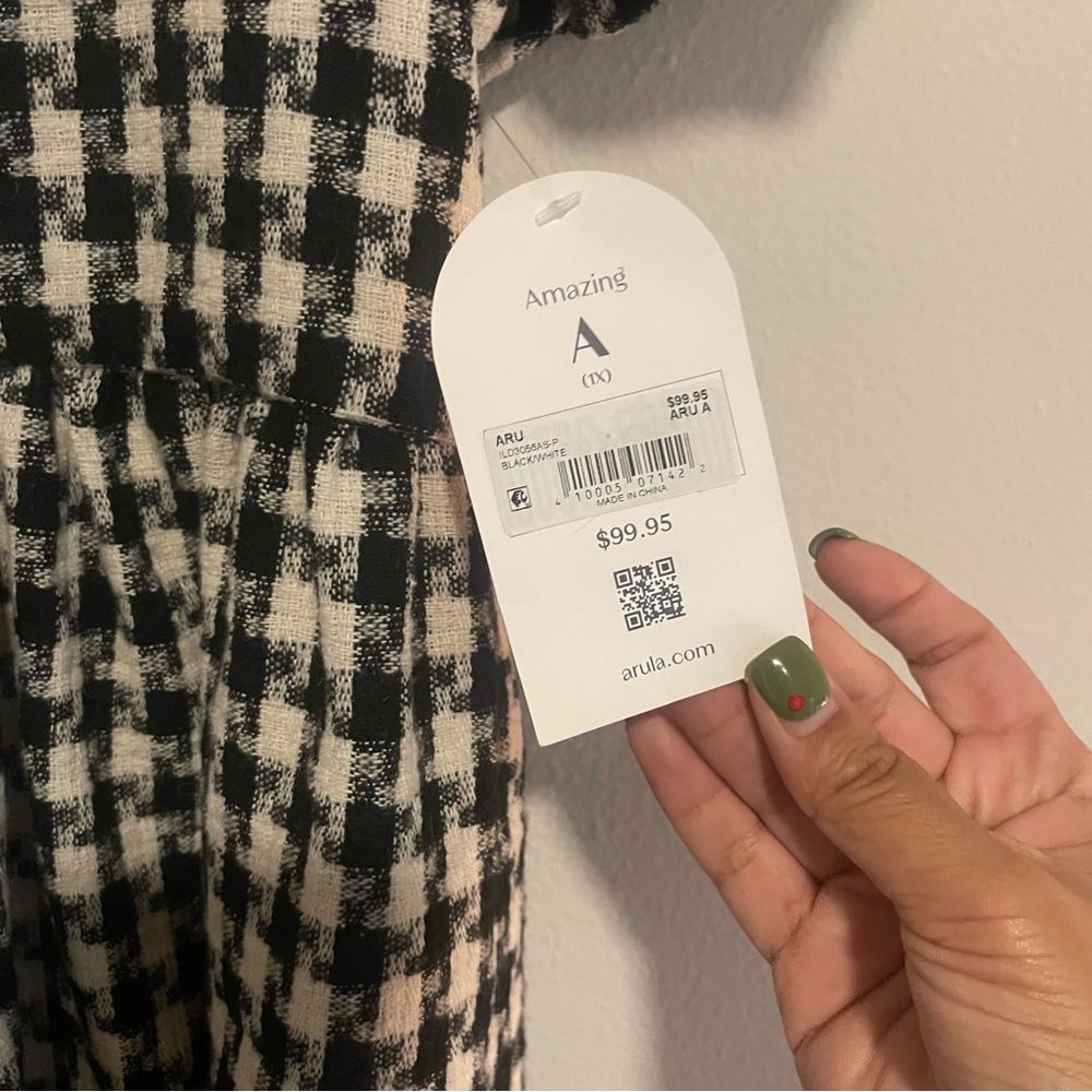 NWT ARULA Black & White Plaid Houndstooth Puff Sleeve Mini Dress, Size A 1x - Picture 4 of 4